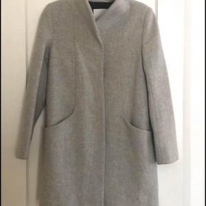Aritzia small size cocoon coat